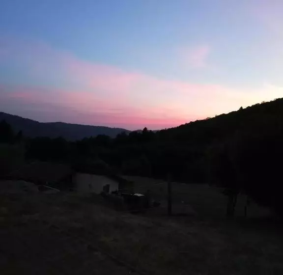 Aamiaismajoitus (B&B) Ferme Auberge à La Colline