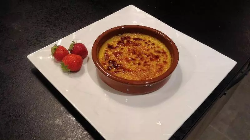 ベッドアンドブレックファースト La Sarlamandre, Chambres Et Table D Hotes