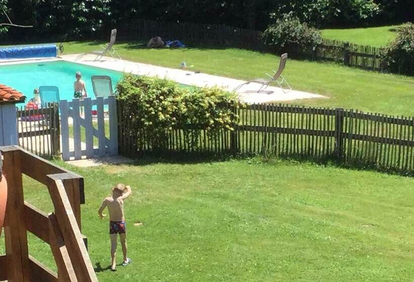 مبيت وإفطار Le Moulin De Douzy