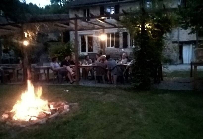 مبيت وإفطار Le Moulin De Douzy