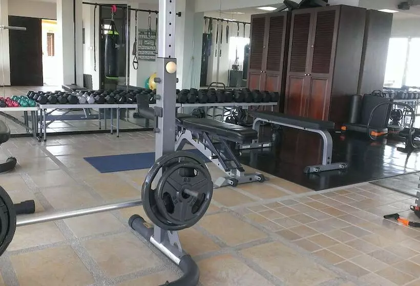 Hotelli Corona Del Mar