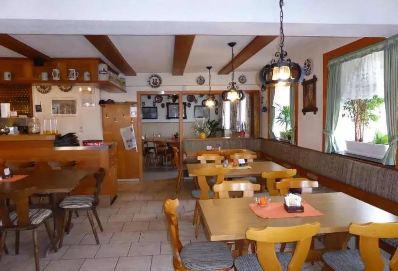 Hotelli Gasthof Neusitz