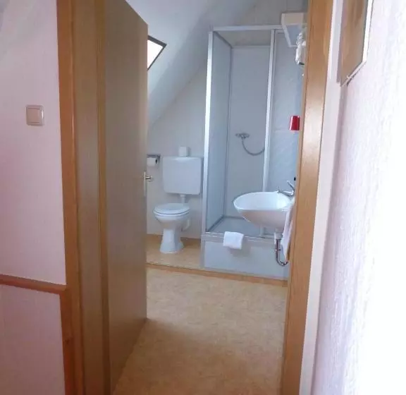 Hotelli Gasthof Neusitz