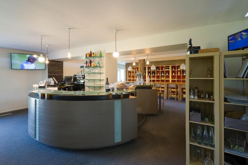 Отель La Sorelle Hôtel Golf Et Restaurant