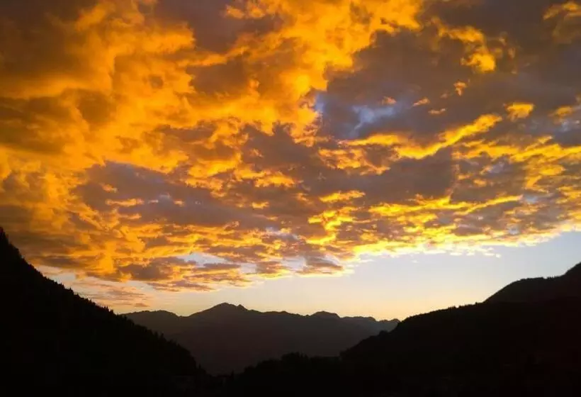 Hotelli Orobie Alps Resort