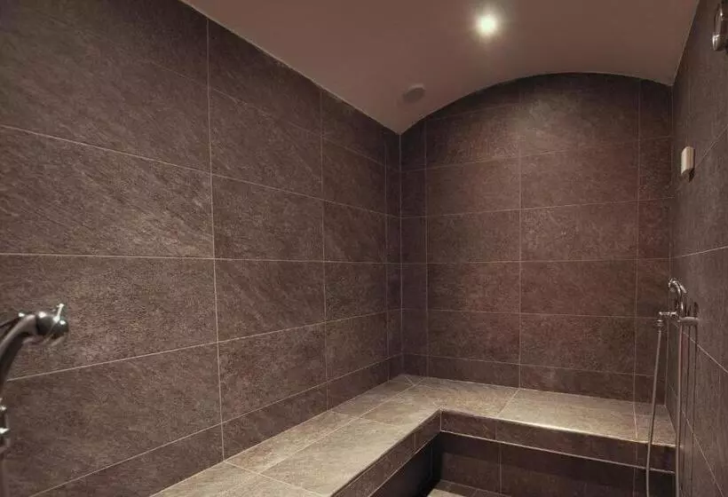 Hotelli Orobie Alps Resort