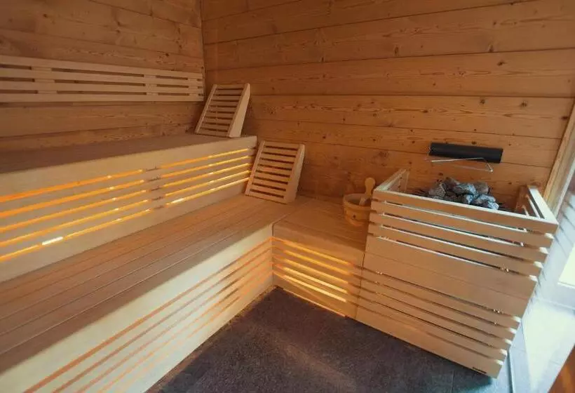 Hotelli Orobie Alps Resort