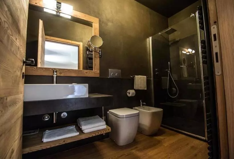 Hotelli Orobie Alps Resort