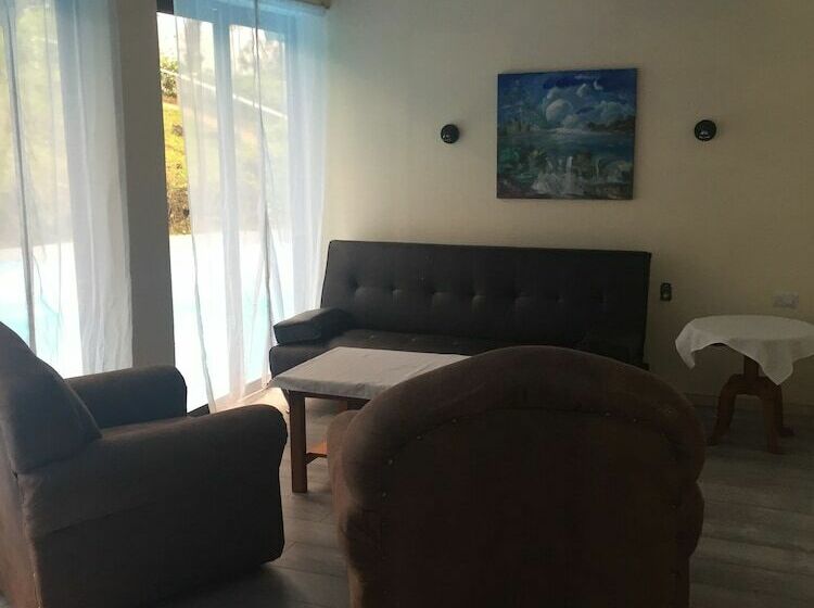 酒店 Portal De La Montaña