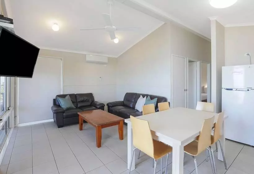 Hotelli Reflections Bonny Hills   Holiday Park