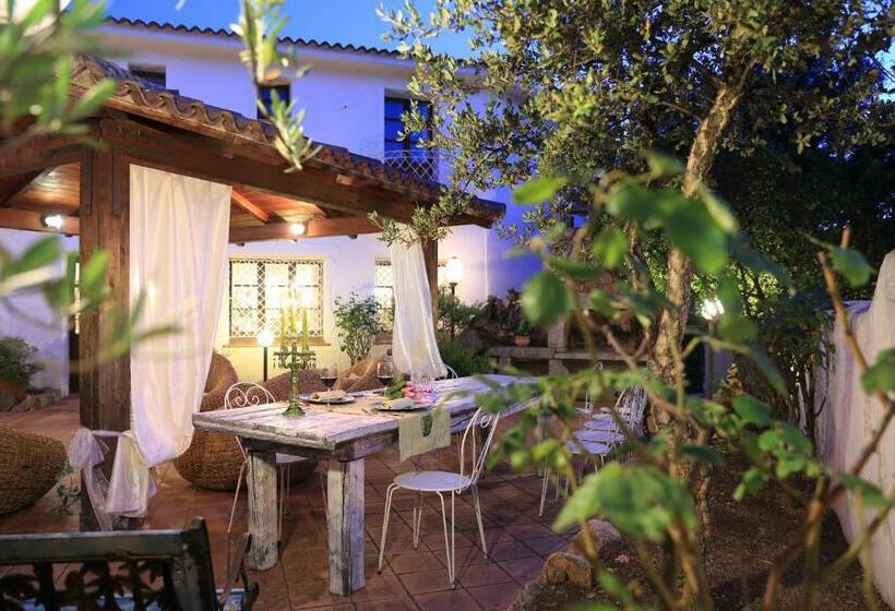 فندق Ristorante S'astore