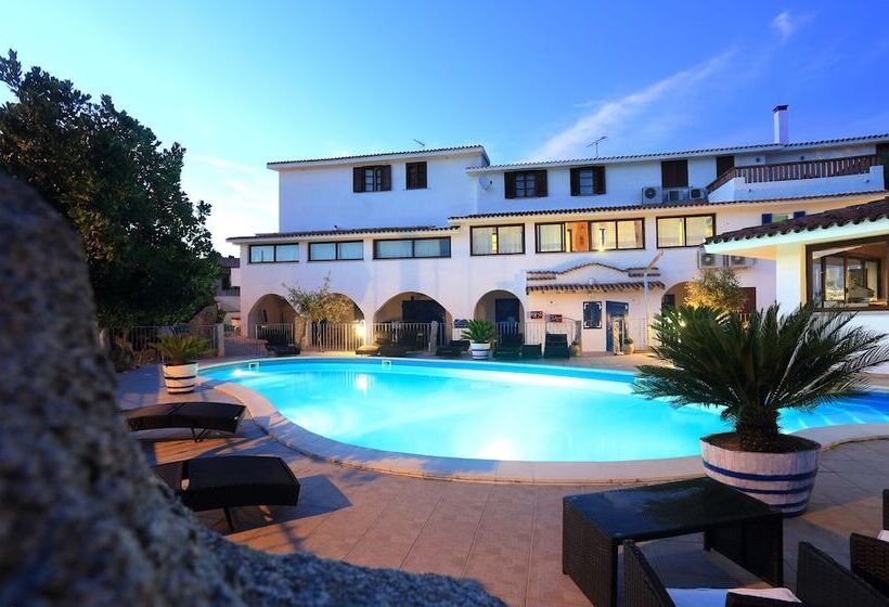 فندق Ristorante S'astore