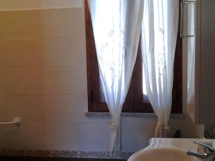 בית מלון כפרי Agriturismo B&b Domo De Resteblas