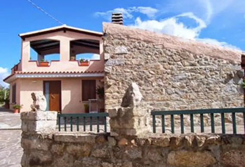 田舎風ホテル Agriturismo B&b Domo De Resteblas