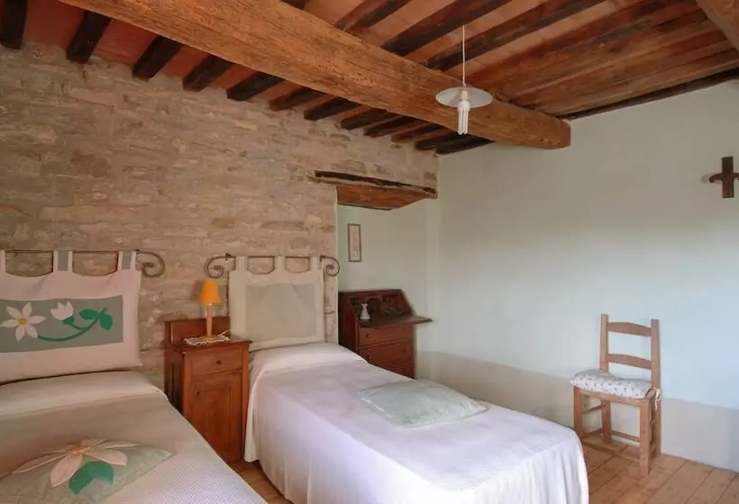 Maaseutuhotelli Agriturismo Chignoni