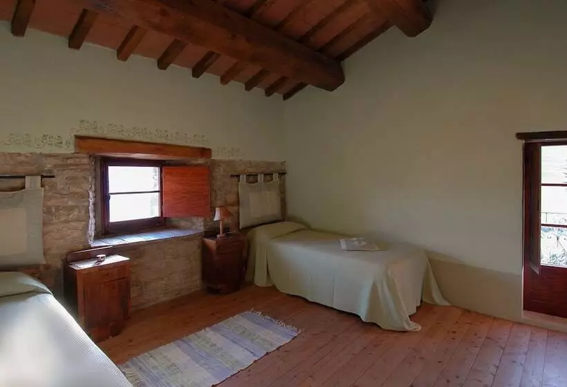 Maaseutuhotelli Agriturismo Chignoni