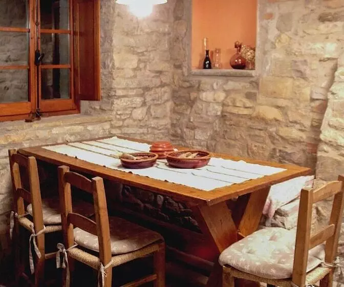 Maaseutuhotelli Agriturismo Chignoni