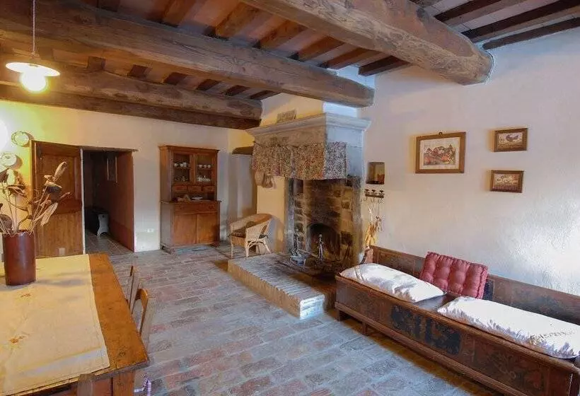 Maaseutuhotelli Agriturismo Chignoni