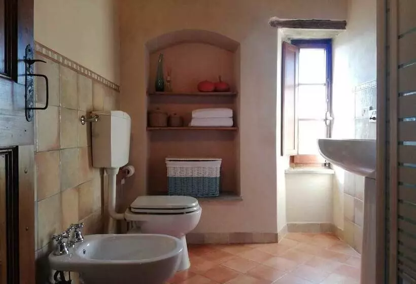 Maaseutuhotelli Agriturismo Chignoni