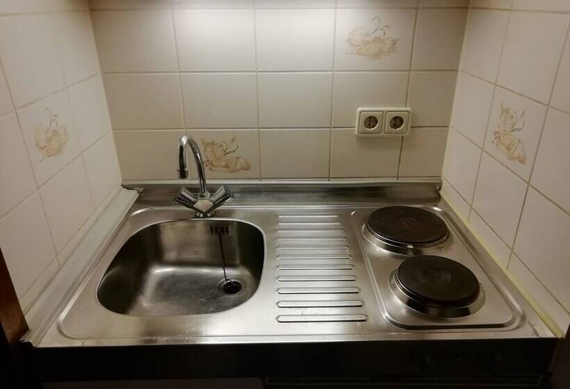 Apartinn Hotels & Apartments Eh