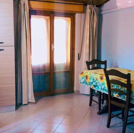 Aamiaismajoitus (B&B) Il Terrazzo Delle Rondini