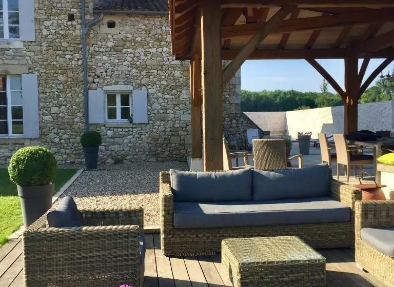 Aamiaismajoitus (B&B) La Girarde