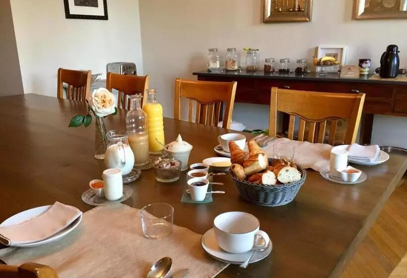 Aamiaismajoitus (B&B) La Girarde