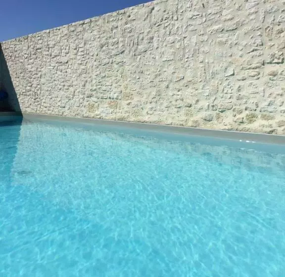 Aamiaismajoitus (B&B) La Girarde