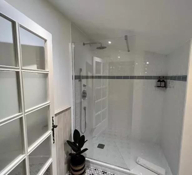 Aamiaismajoitus (B&B) La Girarde