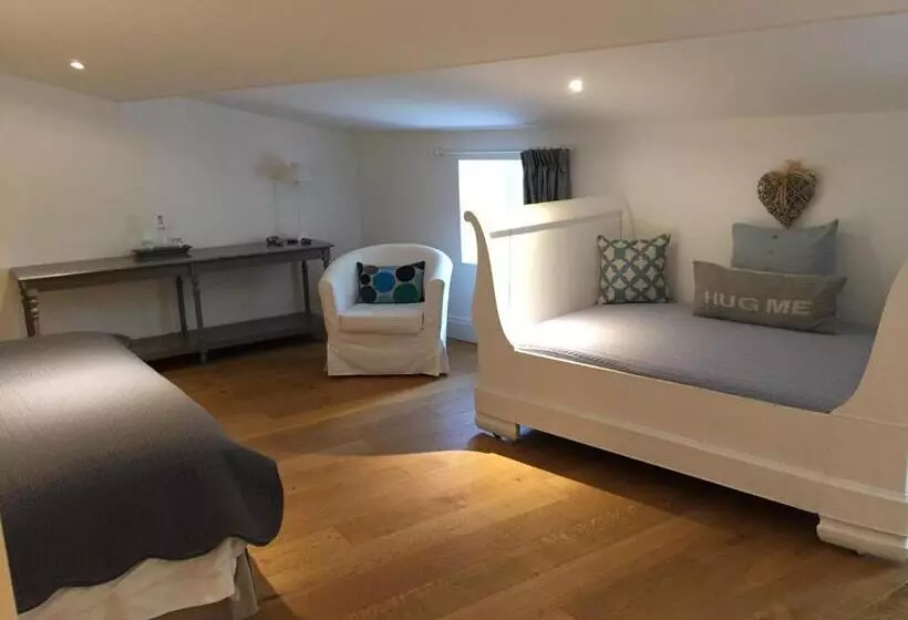 Aamiaismajoitus (B&B) La Girarde