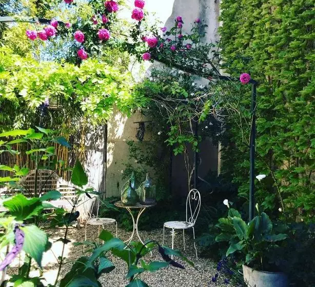 Aamiaismajoitus (B&B) Le Logis Blanc Bed&breakfast