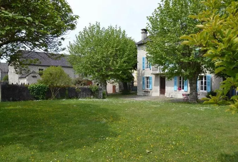 Aamiaismajoitus (B&B) L'estancat