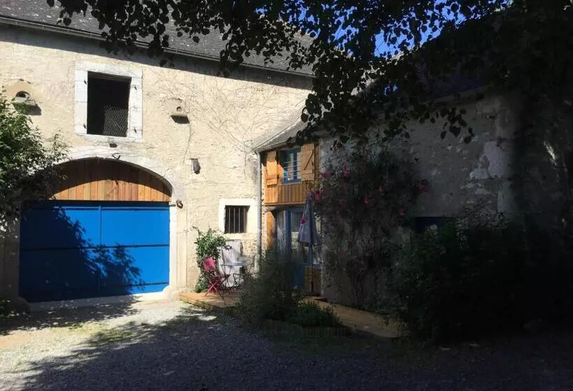 Aamiaismajoitus (B&B) L'estancat