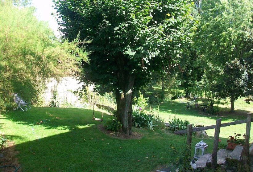 Bed and Breakfast Moulin De La Croix