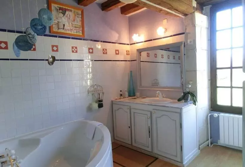 Aamiaismajoitus (B&B) Moulin De La Croix