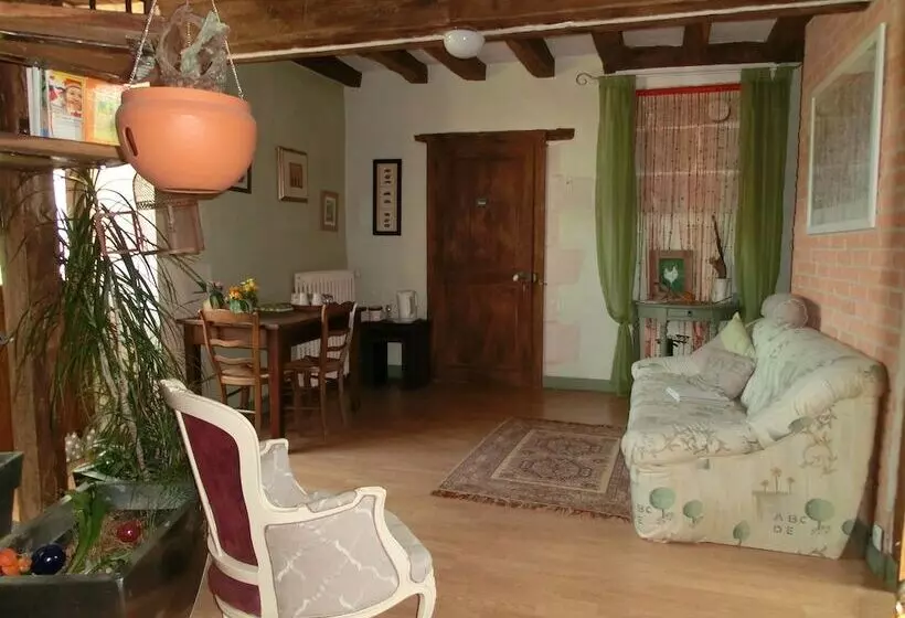 Aamiaismajoitus (B&B) Moulin De La Croix