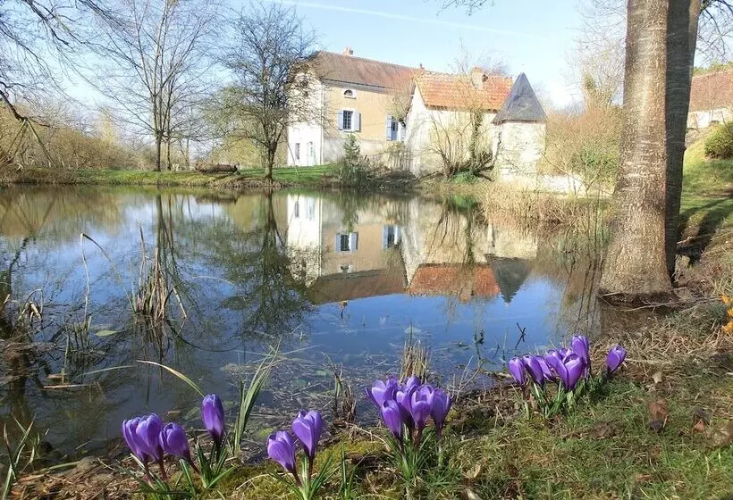 Aamiaismajoitus (B&B) Moulin De La Croix
