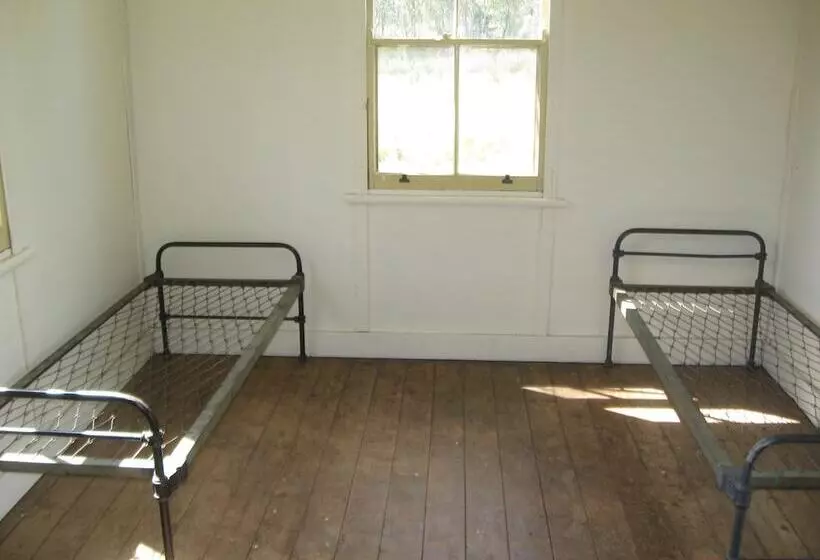 Brackens Hut