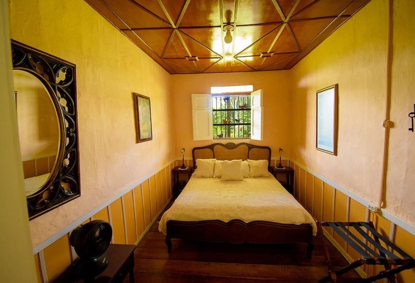 בית מלון כפרי Finca  Santa Teresa