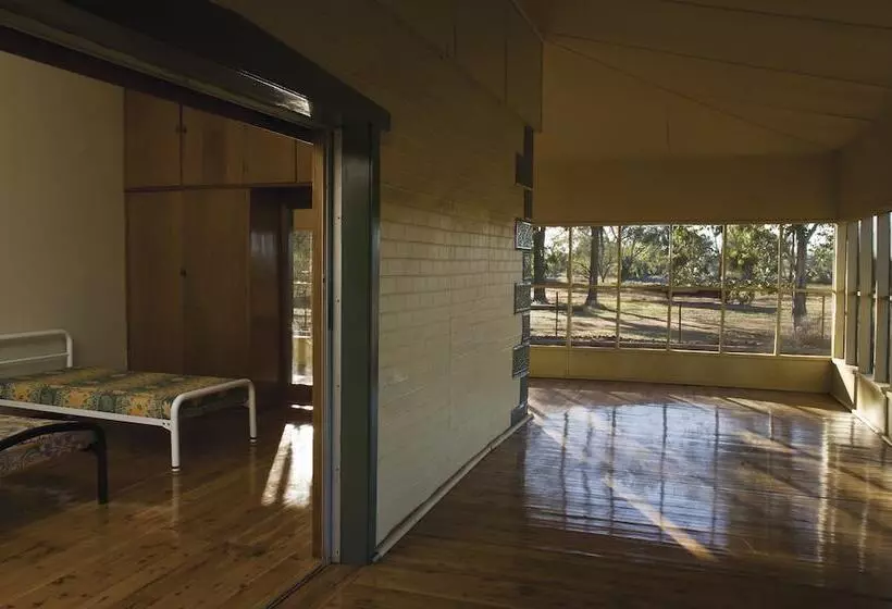 Hotelli Gundabooka Cottages   Campsite