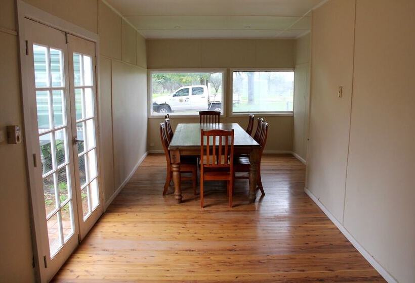 酒店 Gundabooka Cottages Campsite