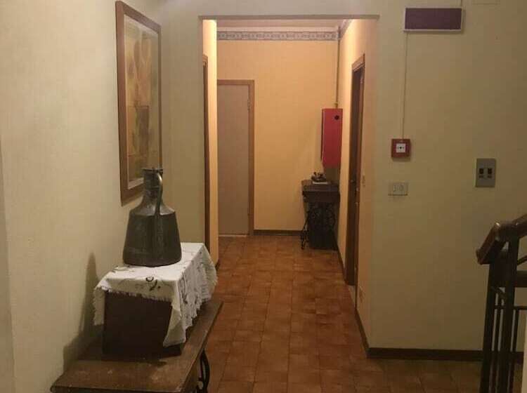 فندق Ristorante Docciola