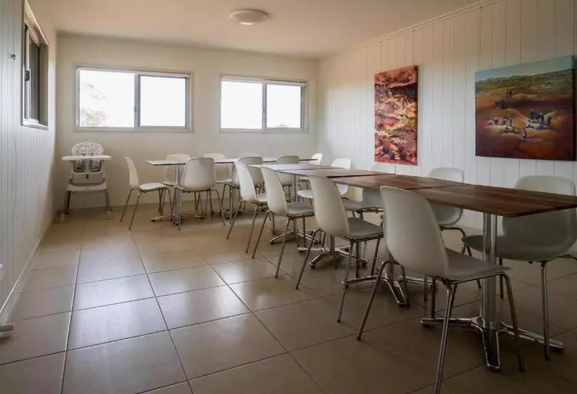 Motelli Cooper's Country Lodge