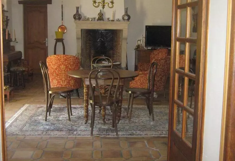 ペンション La Maison D Hotes De Plessis