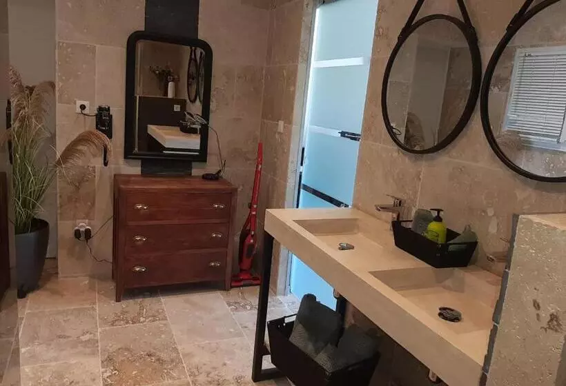 Majatalo Gîtes La Musardière