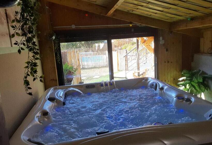 ペンション Gîtes La Musardière