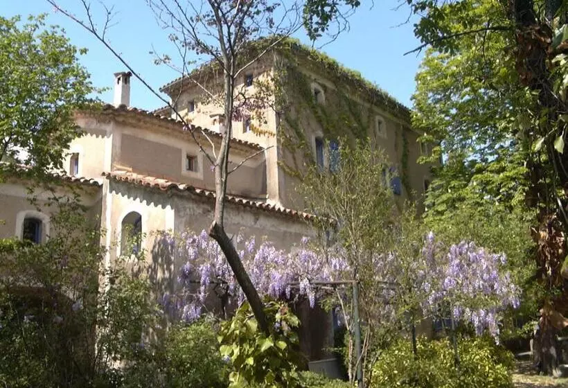 Majatalo Le Mas Des Sources