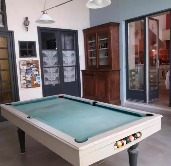 Majatalo Le Patio Des Cigales