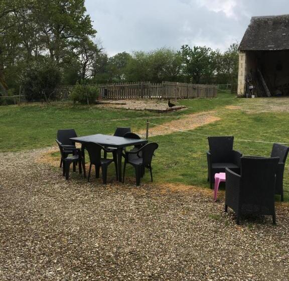 بنسيون Meublés De Tourisme La Reserve