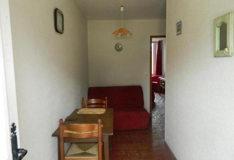 بنسيون Meublés De Tourisme La Reserve